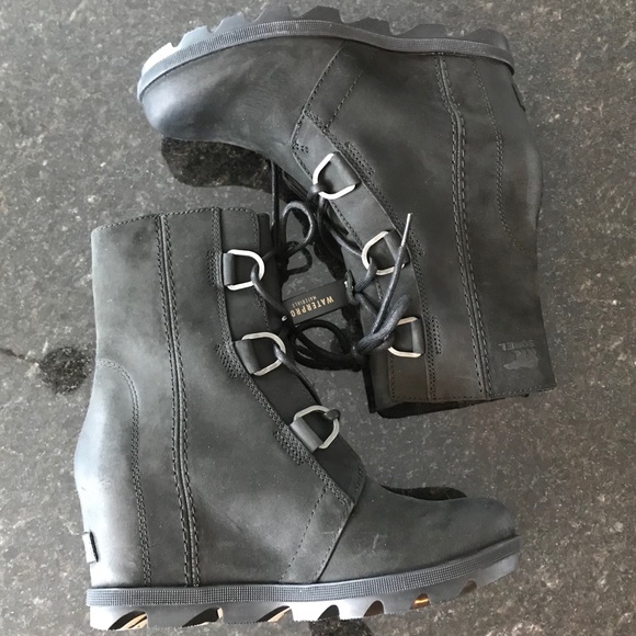 New Sorel Women's Joan of Arctic Wedge II Boot, Black Wedge Booties, Ankle Boots - Picture 2 of 14
